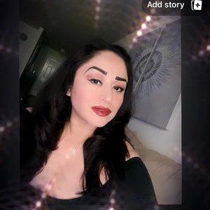 Meet your Posher, Mayra